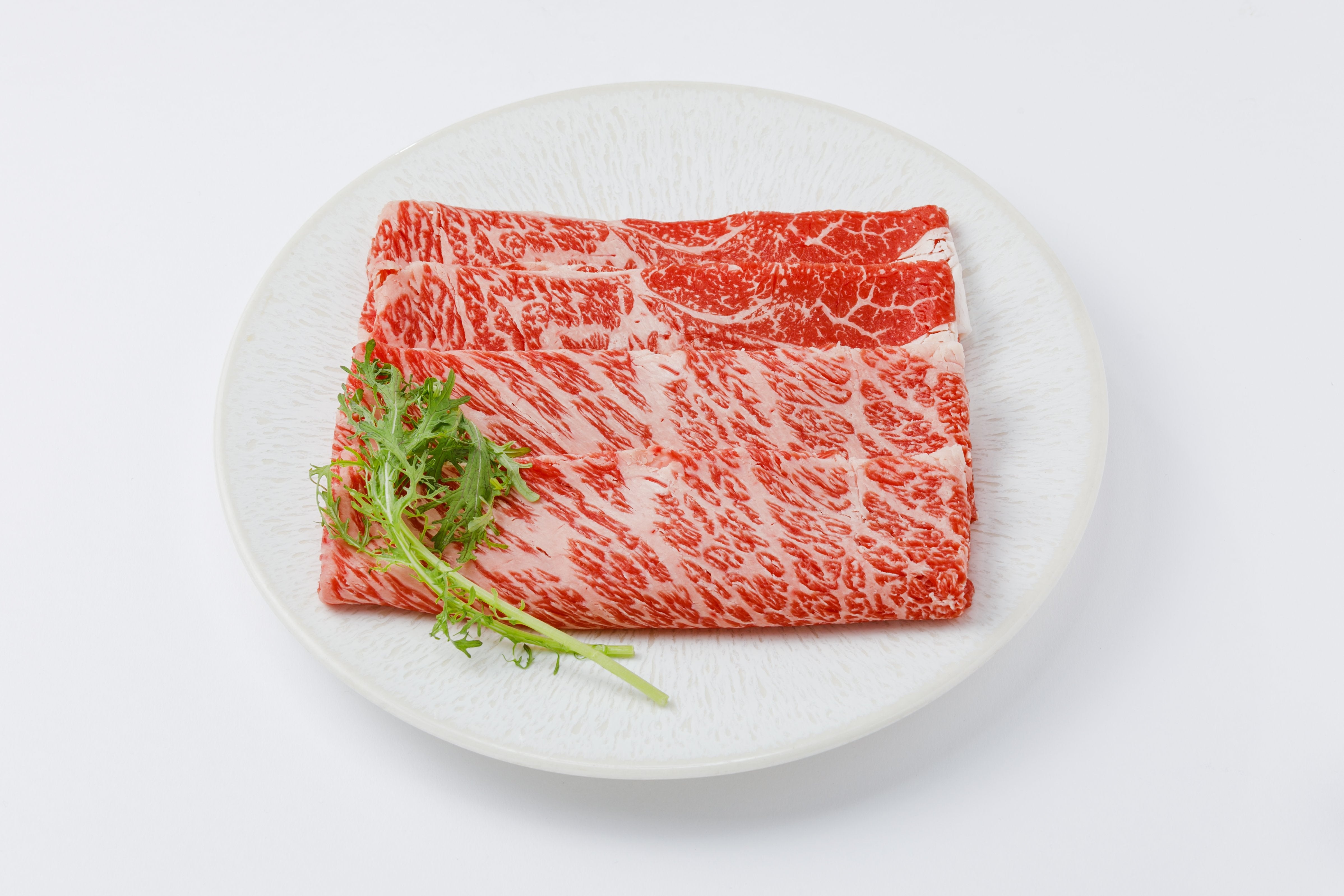 山形県産　雪降り和牛尾花沢　肩ロースすき焼き・焼肉用（自宅用）　肉